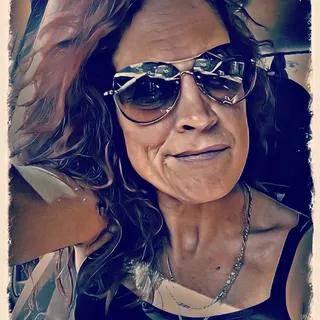 Sara C.