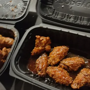 Sweet and spicy hot wings