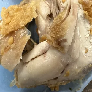 Gone twice food was old I'm gonna give somebody poisoning