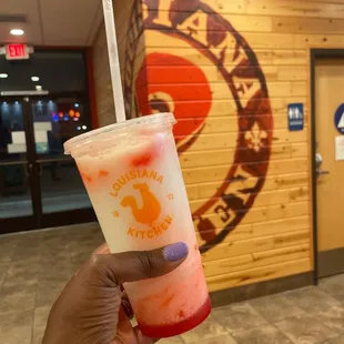 Frozen Frozen Premium Strawberry Lemonade