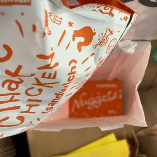 Apparently thats mac n cheese in the bottom