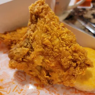 chicken wings and fried chicken, food