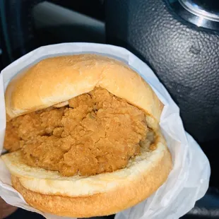 Spicy Chicken Sandwich...they forgot the pickles of course....