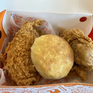 poultry, chicken wings and fried chicken, fried chicken, fried chicken wings, bbq chicken, chicken, food, chicken wings, bbq wings