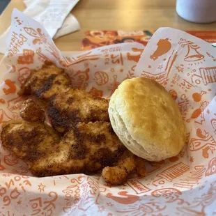 chicken wings, food, chicken, bbq wings, fried chicken wings, chicken wings and fried chicken, bbq chicken, fried chicken, poultry