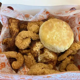 fried chicken, bbq wings, food, chicken wings and fried chicken, bbq chicken, chicken wings, fried chicken wings, chicken, poultry