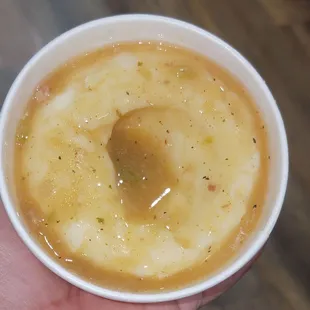 Best mash with Cajun gravy!!