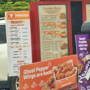 a fast food stand in a parking lot