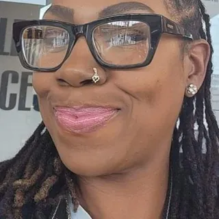 Toya D.