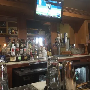 Simple bar