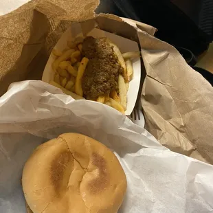 Lil poppa &amp; chilli fries