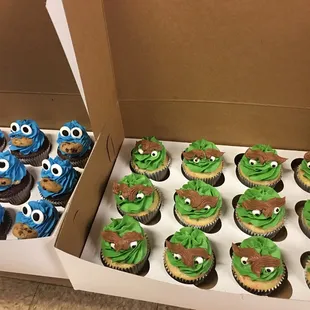 Sesame Street custom cupcakes