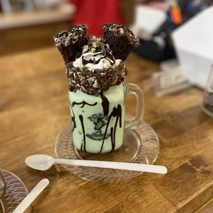 Andy&apos;s mint shake