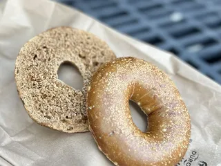 House of Bagels
