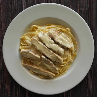 Chicken Alfredo Fettucine pasta