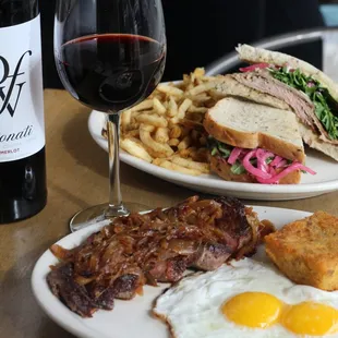Steak &amp; Eggs // Smoked Beef Sandwich