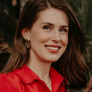 Kelsey G.