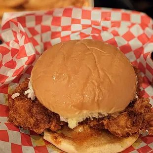 Chicken Sandwich | Instagram: @telephonesmoothie