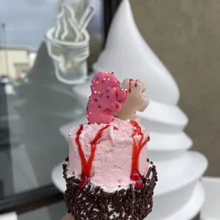 Las Vegas Locals Ice Cream Shop, Frozen Yogurt, Sundaes, milkshake, floats and more!