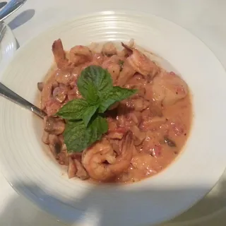 Shrimp & Scallops Alla Rosa