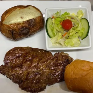 Hand cut Ribeye with trimmings