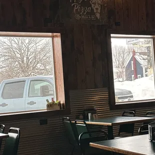 a view of the outside of the restaurant