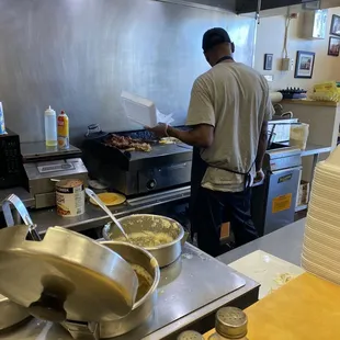 Leon working the flat top