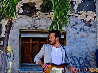 Sean Cleland Music