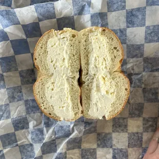 Plain bagel with plain schmear