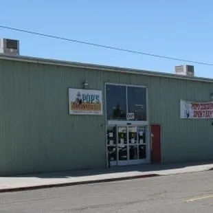 a car parked in front of the store
