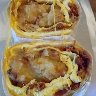 BREAKFAST BURRITO! (Bacon, Egg, Cheese &amp; Hashbrown)