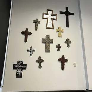 Crosses on the wall-Praise God!