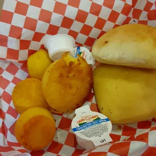 Jalapeno cornbread buttons, regular cornbread,  rolls and butter
