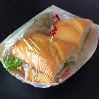 Turkeycado Sandwich