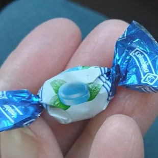 Complementary mint