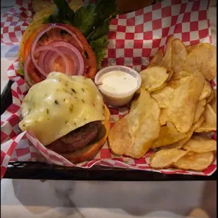 Hot Rod Burger with Tavern Chips