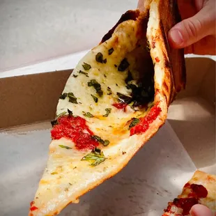 Margherita slice. Incredible!