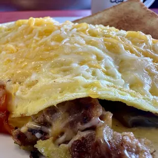 Pops Loaded Omelet