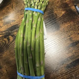 a bunch of asparagus