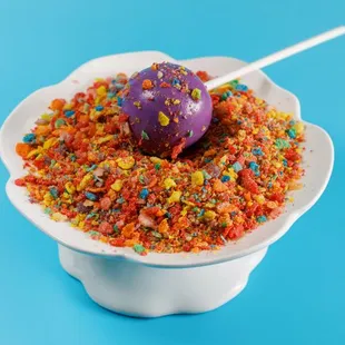 Fruity Crunch CakePOP