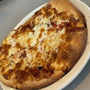 Kids pizza... good!