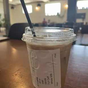 Iced Vanilla Latte