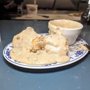 biscuits with gravy