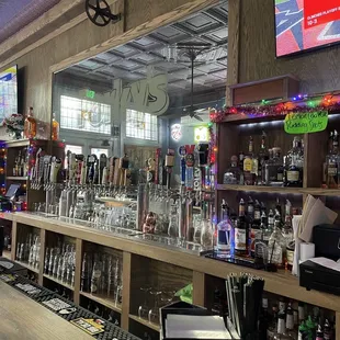 30 taps and a great selection of whiskeys and tequilas.