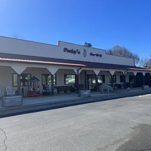 Neat and clean exterior with kiddie rides that remind me of my childhood