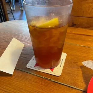 Iced tea the way it should be: big, fresh and cold!