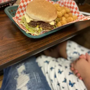 Blue moon burger with tots