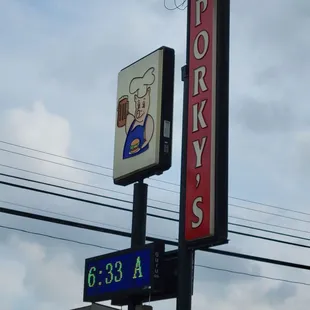 a sign for porky's