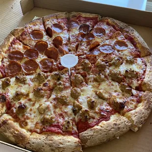 Half pepperoni half sausage. Yum!