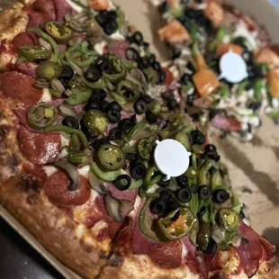 Garlic butter crust supreme pizza w/ jalepenos